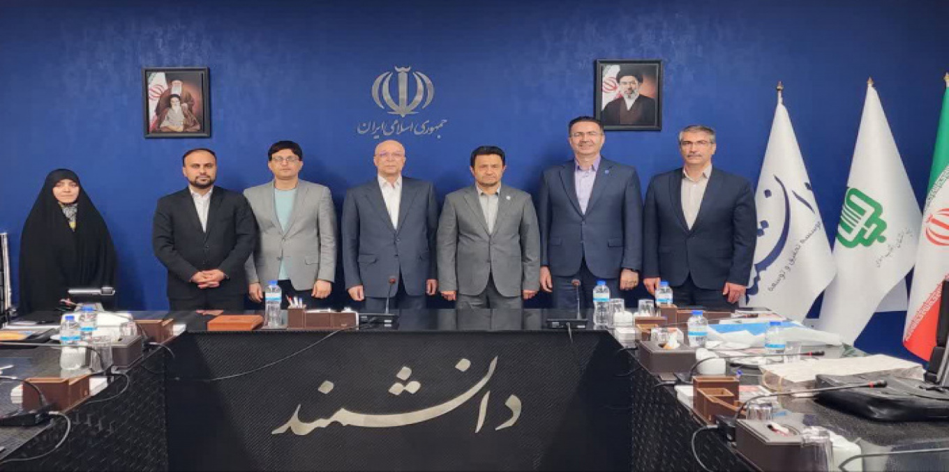 توسعه همکاری های علمی و فناوری دانشگاه تبریز و بنیاد دانشمند